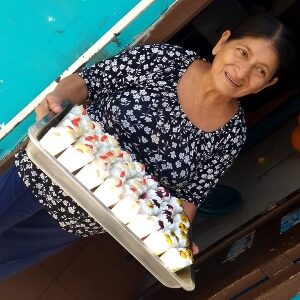 Rellenos de Fruta y Manjar